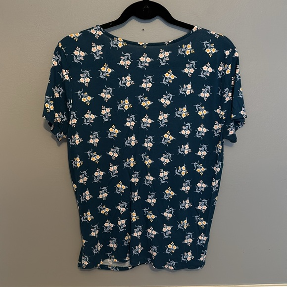 LOFT top - Picture 3 of 4